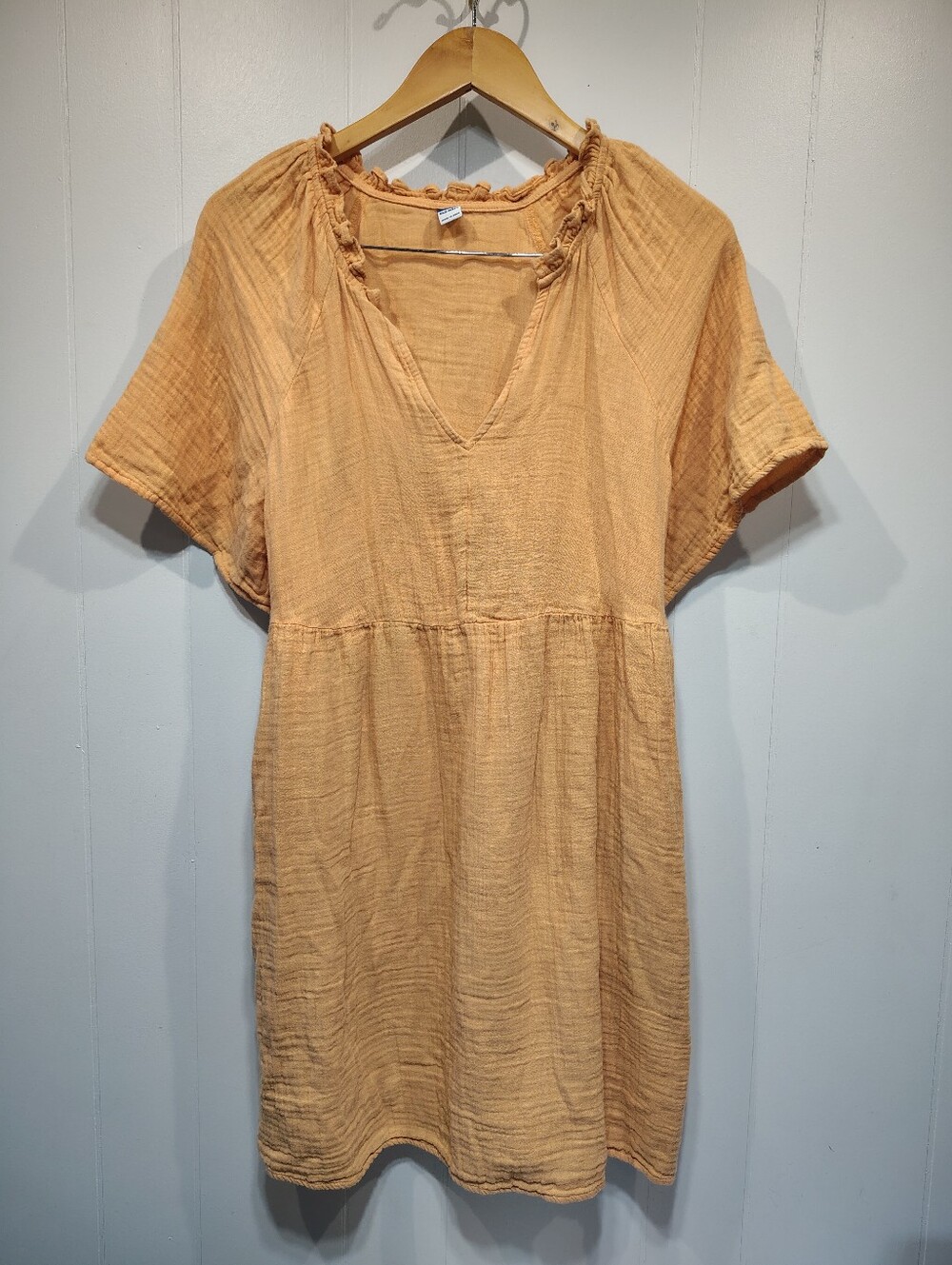 Old Navy Double Gauze Mini Dress Medium Yellow Peach Ruffle Neck Pockets